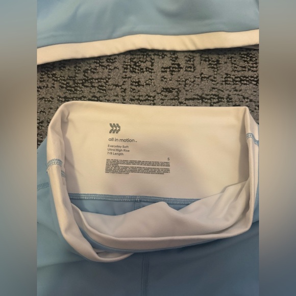 Target workout set - Picture 3 of 3